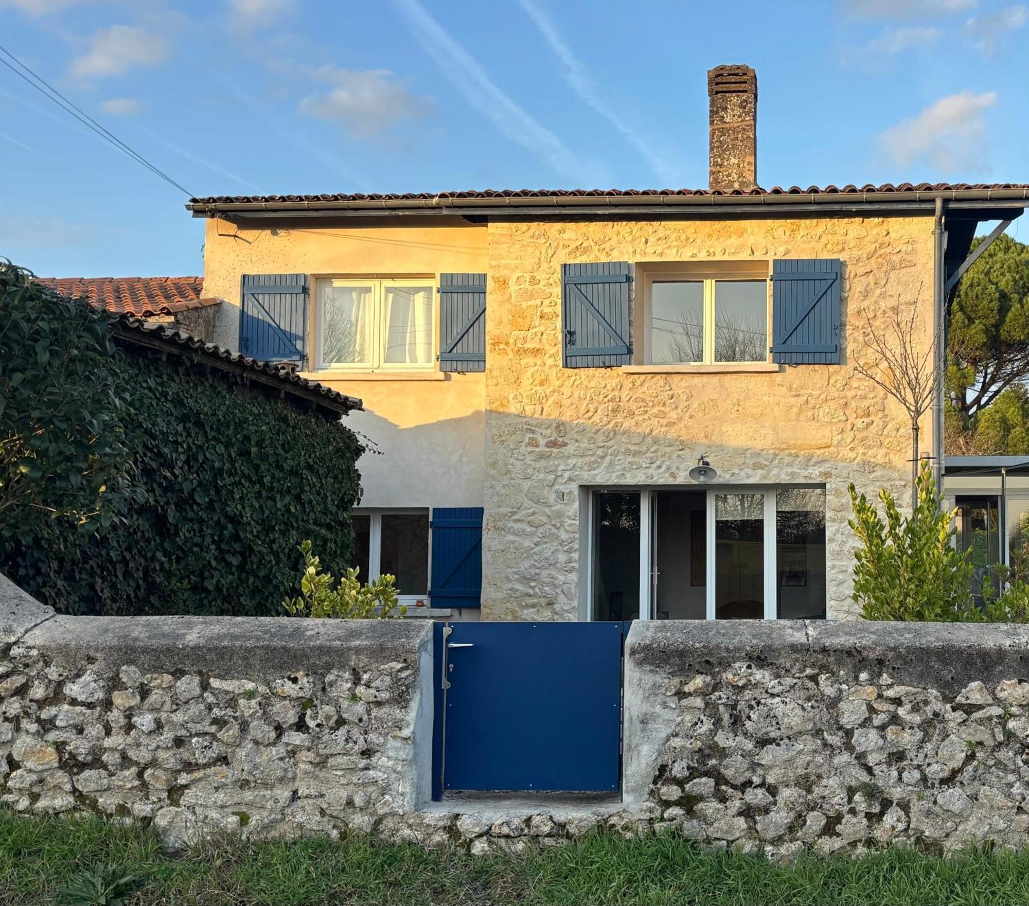Maison De Charme Avec Jardin Et Terrasse Camblanes-et-Meynac Ngoại thất bức ảnh